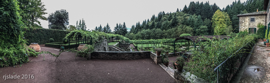 La Badia gardens